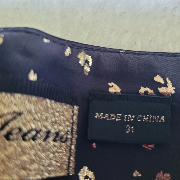 Size 31 - Guess Jeans black shiny slacks - Picture 3 of 3